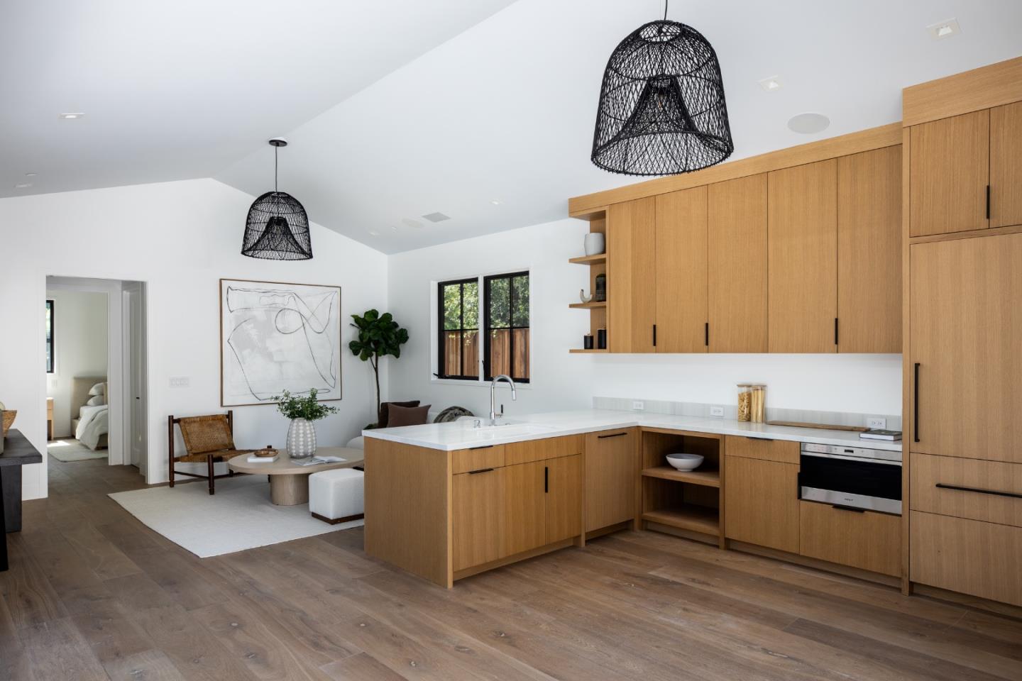 Detail Gallery Image 40 of 57 For 240 Valparaiso Ave, Atherton,  CA 94027 - 6 Beds | 6/1 Baths