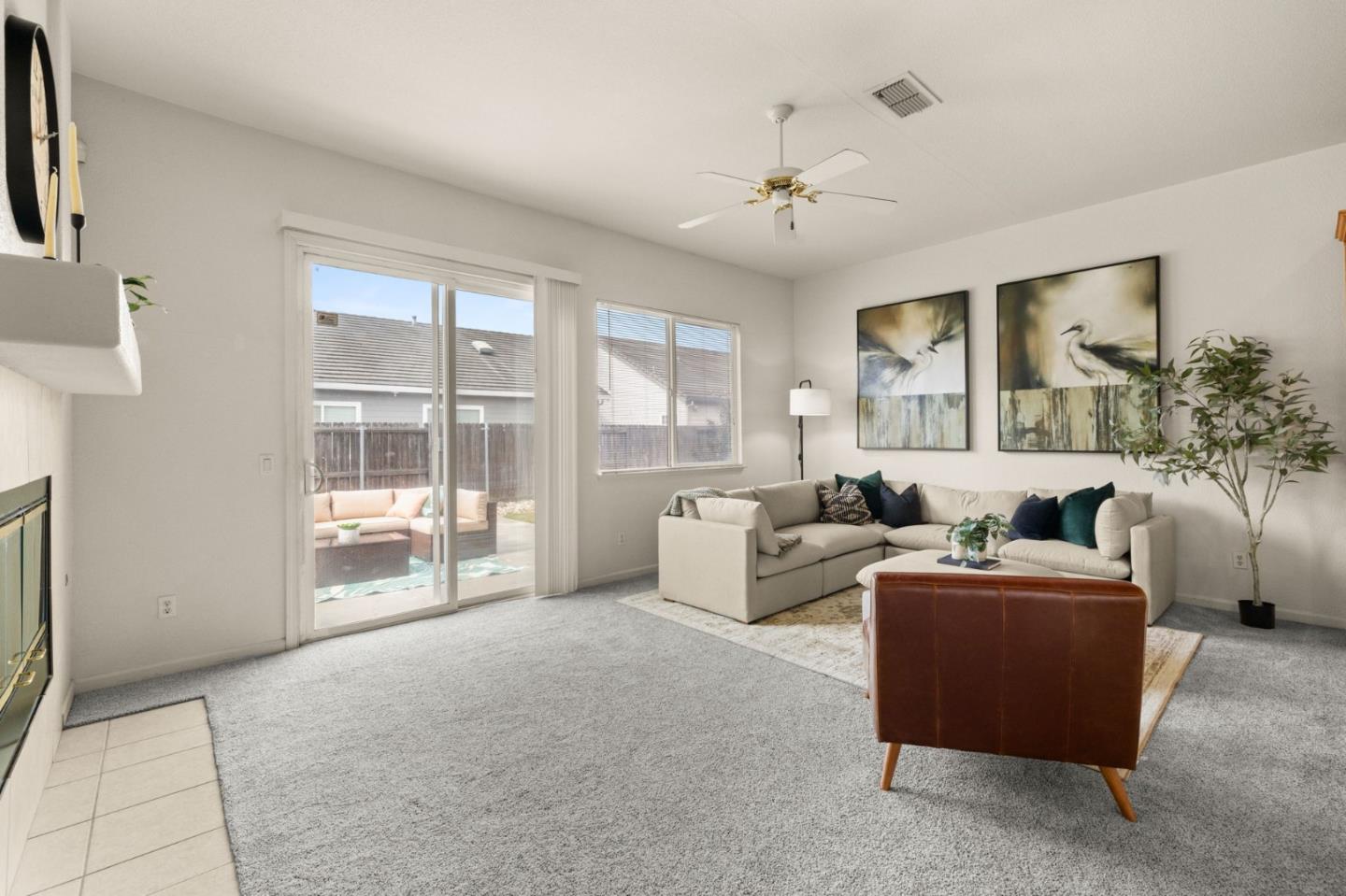 Detail Gallery Image 14 of 25 For 7008 Kilconnell Dr, Elk Grove,  CA 95758 - 4 Beds | 2 Baths