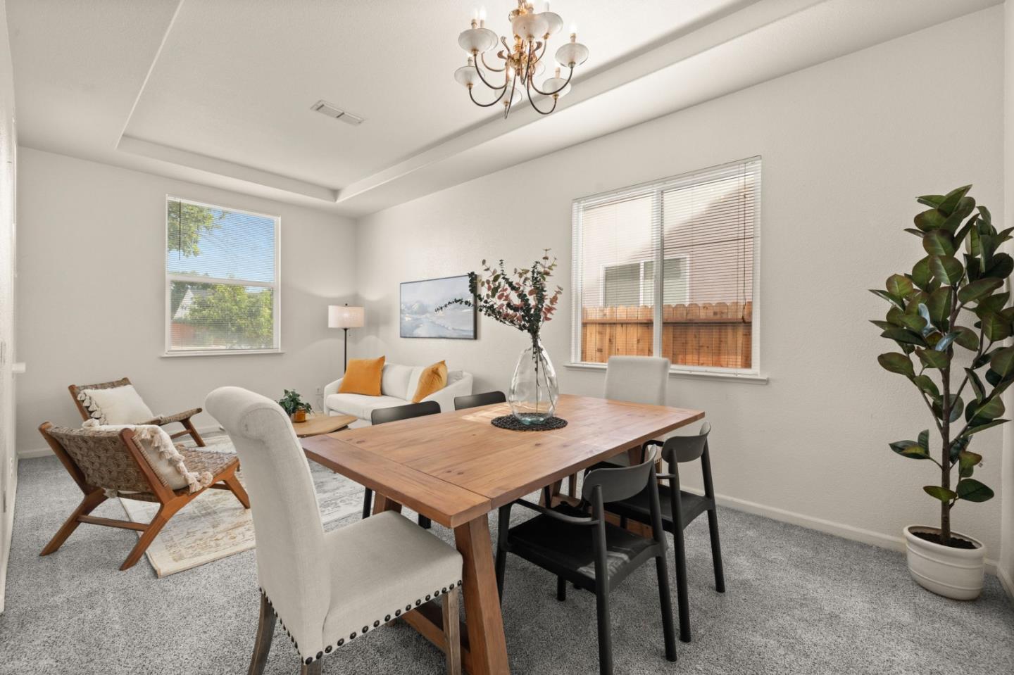Detail Gallery Image 6 of 25 For 7008 Kilconnell Dr, Elk Grove,  CA 95758 - 4 Beds | 2 Baths
