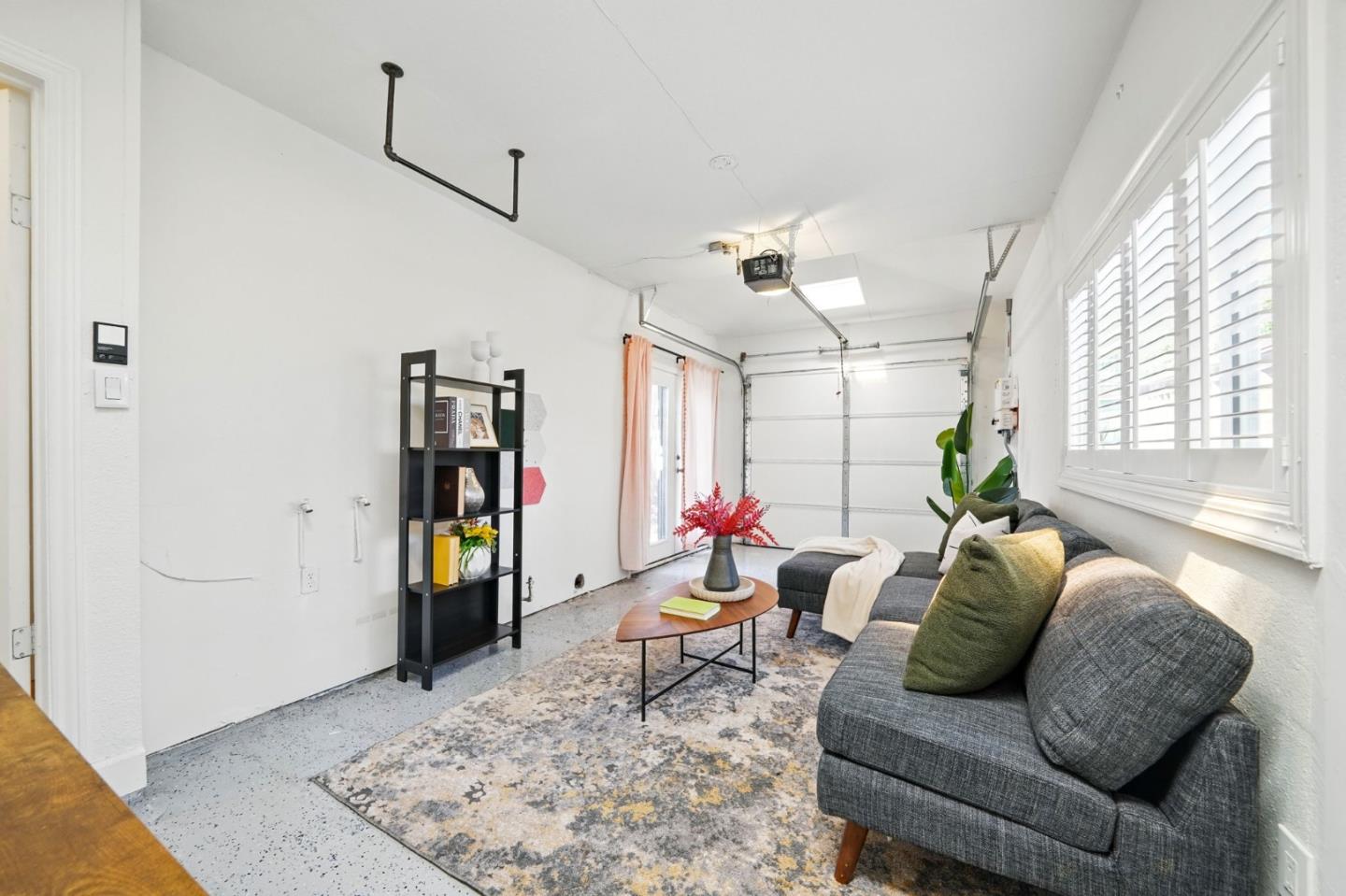 Detail Gallery Image 18 of 33 For 6532 Claremont Ave, Richmond,  CA 94805 - 3 Beds | 2 Baths