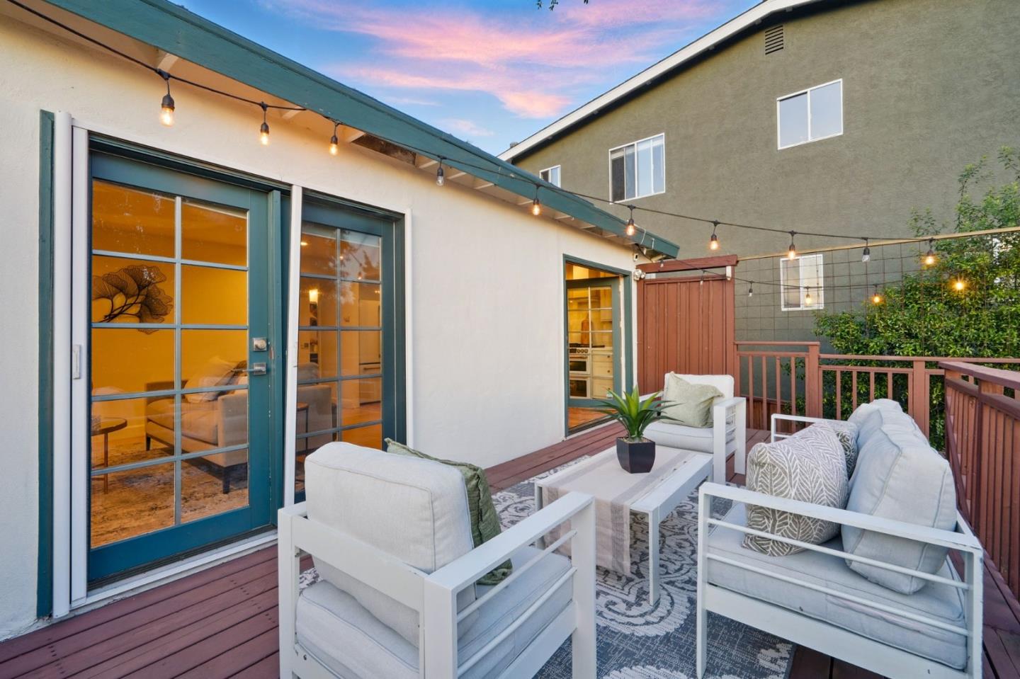 Detail Gallery Image 19 of 33 For 6532 Claremont Ave, Richmond,  CA 94805 - 3 Beds | 2 Baths