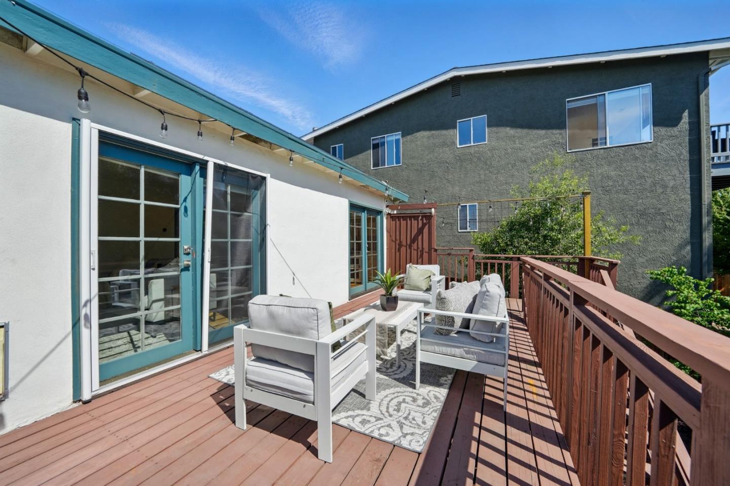 Detail Gallery Image 20 of 33 For 6532 Claremont Ave, Richmond,  CA 94805 - 3 Beds | 2 Baths