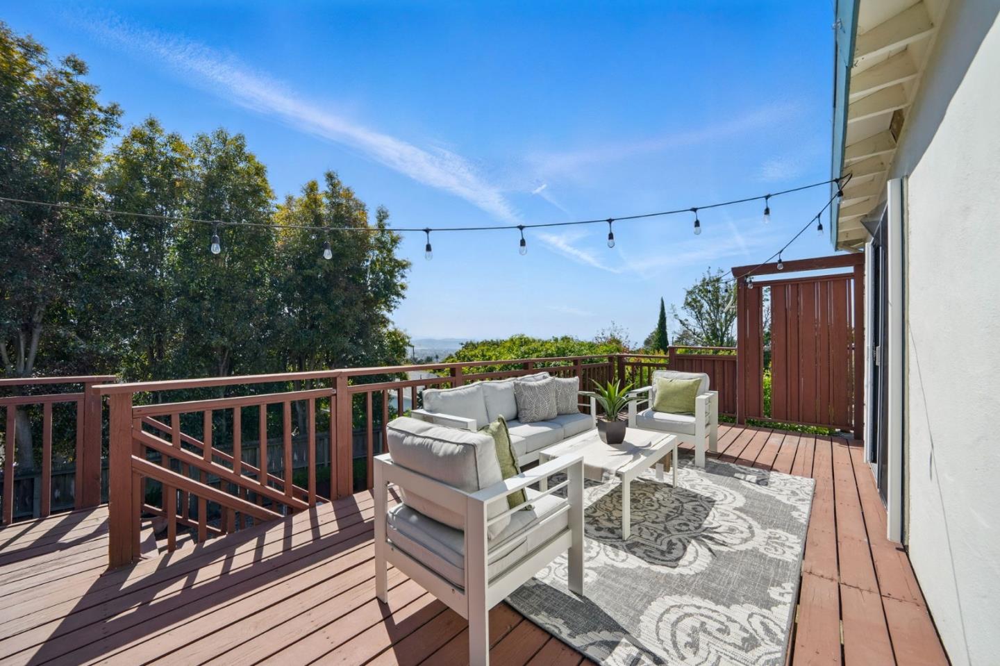 Detail Gallery Image 22 of 33 For 6532 Claremont Ave, Richmond,  CA 94805 - 3 Beds | 2 Baths
