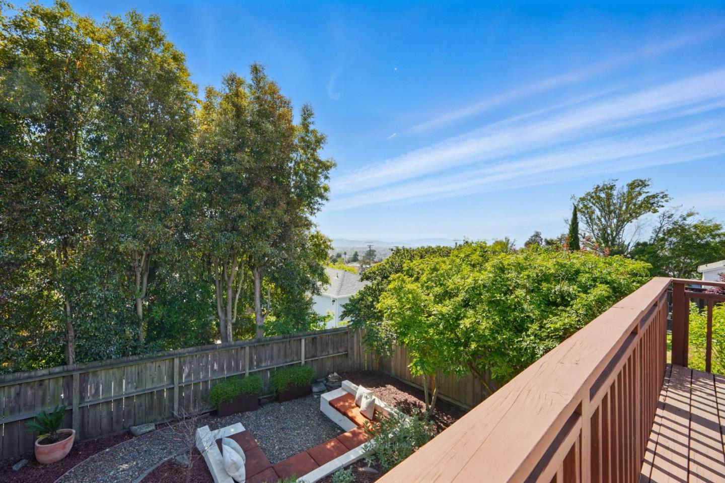 Detail Gallery Image 23 of 33 For 6532 Claremont Ave, Richmond,  CA 94805 - 3 Beds | 2 Baths