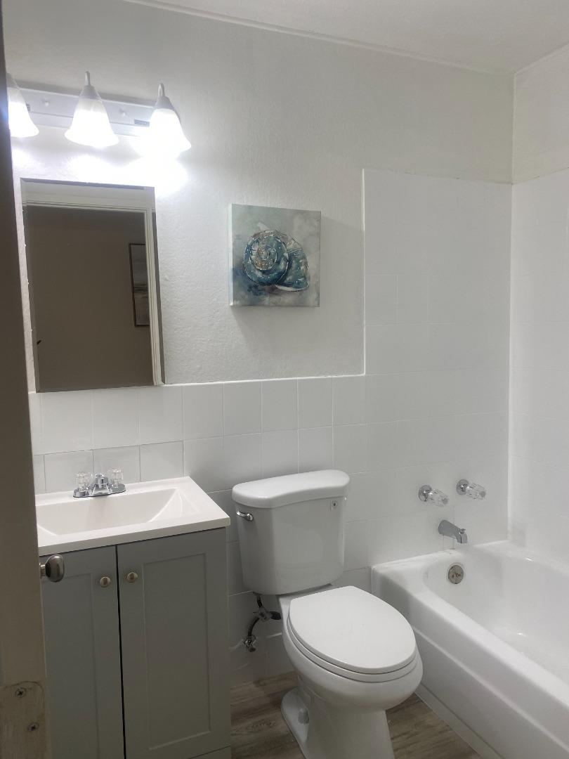 Detail Gallery Image 11 of 24 For 170 Gonzalez Dr, Hollister,  CA 95023 - 3 Beds | 2 Baths