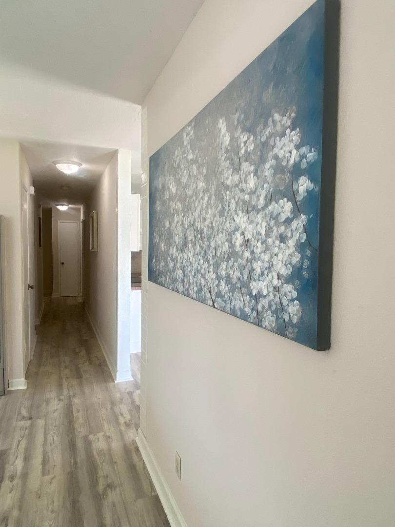 Detail Gallery Image 7 of 24 For 170 Gonzalez Dr, Hollister,  CA 95023 - 3 Beds | 2 Baths