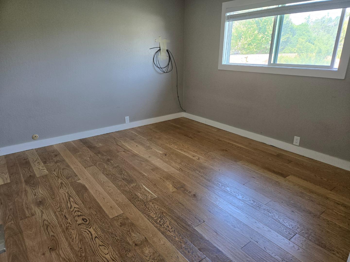 Detail Gallery Image 7 of 12 For 1021 Fulton St, Redwood City,  CA 94061 - 2 Beds | 1 Baths