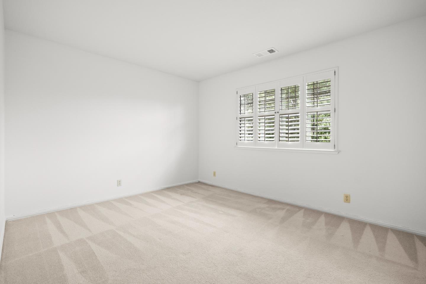 Detail Gallery Image 20 of 52 For 420 Greenbrier Rd, Half Moon Bay,  CA 94019 - 4 Beds | 3 Baths
