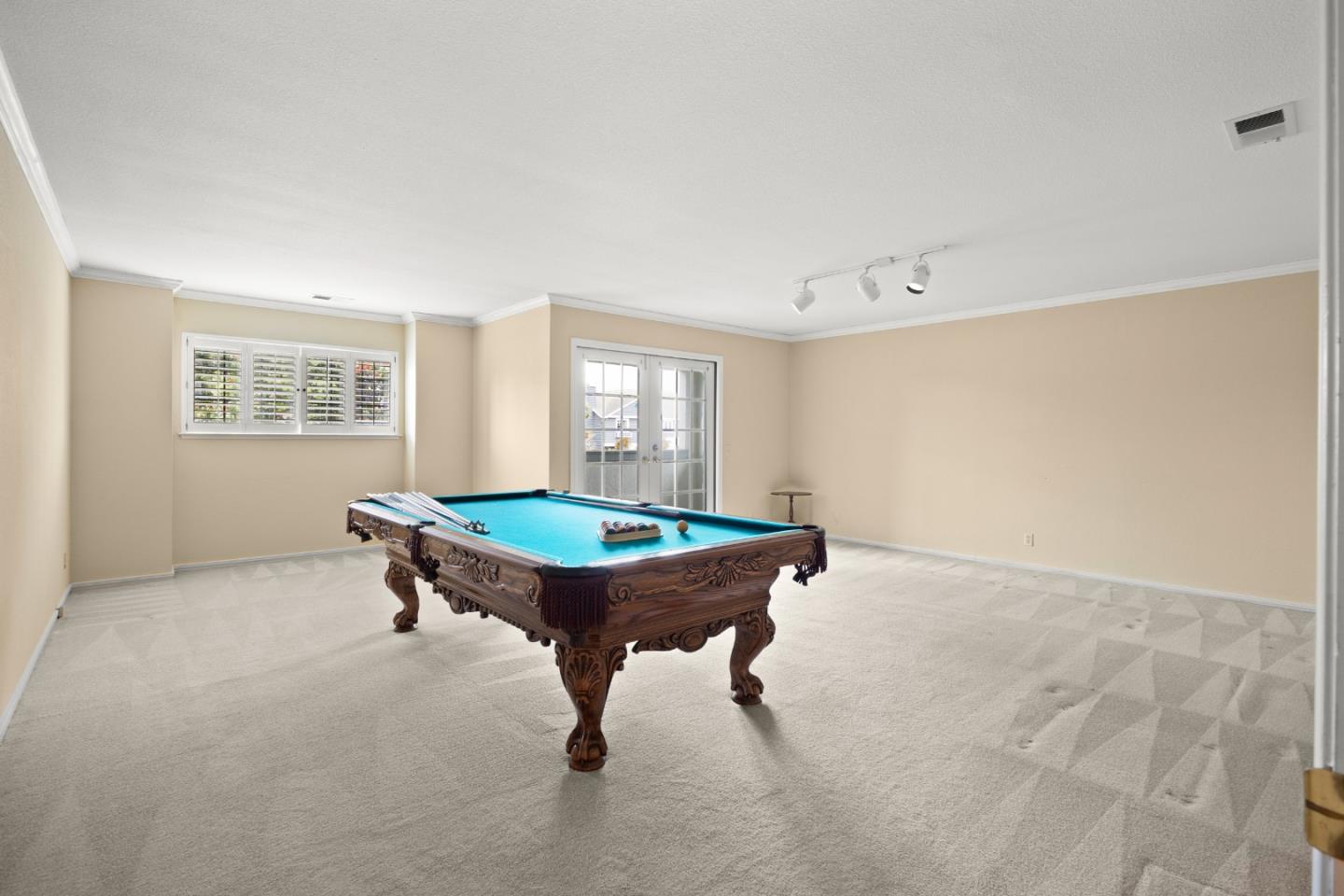 Detail Gallery Image 25 of 52 For 420 Greenbrier Rd, Half Moon Bay,  CA 94019 - 4 Beds | 3 Baths