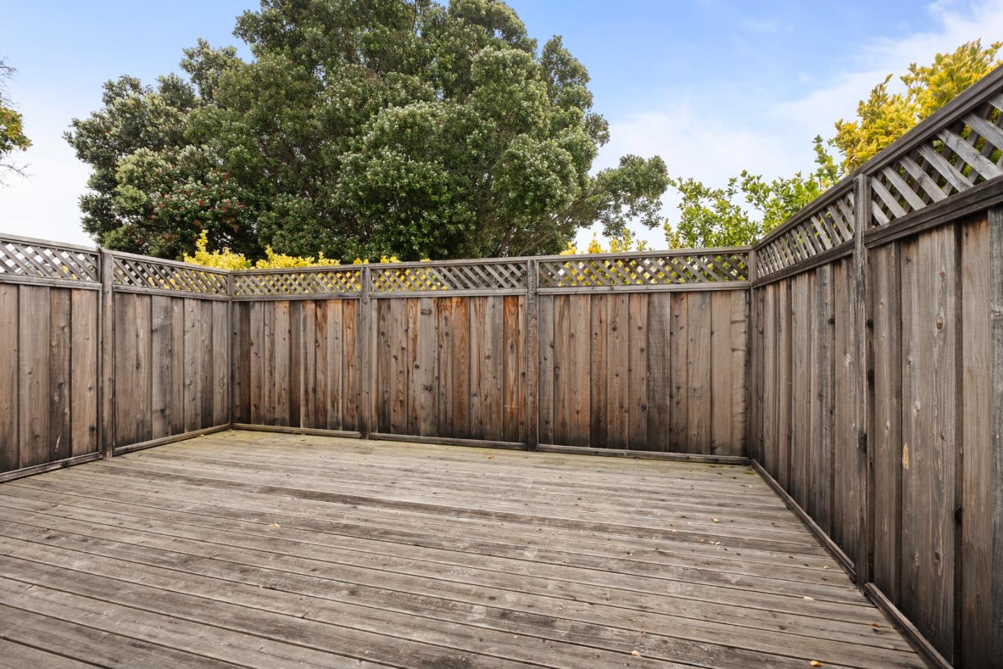 Detail Gallery Image 40 of 52 For 420 Greenbrier Rd, Half Moon Bay,  CA 94019 - 4 Beds | 3 Baths