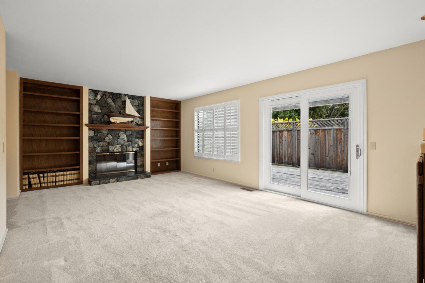 Detail Gallery Image 7 of 52 For 420 Greenbrier Rd, Half Moon Bay,  CA 94019 - 4 Beds | 3 Baths