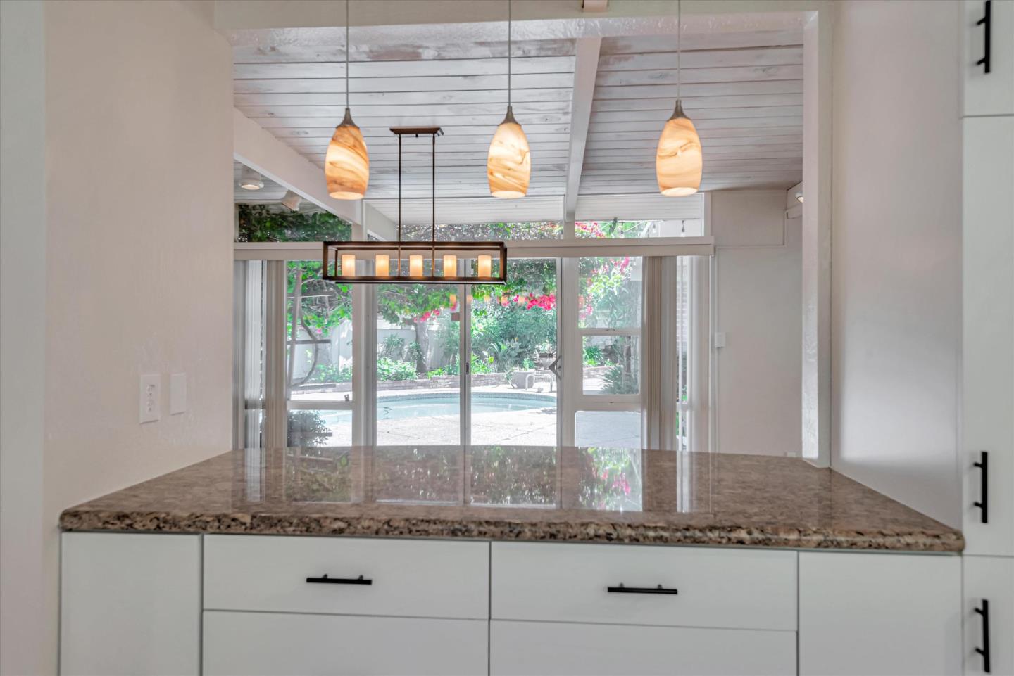 Detail Gallery Image 20 of 57 For 3112 Sunset Ter, San Mateo,  CA 94403 - 4 Beds | 2 Baths