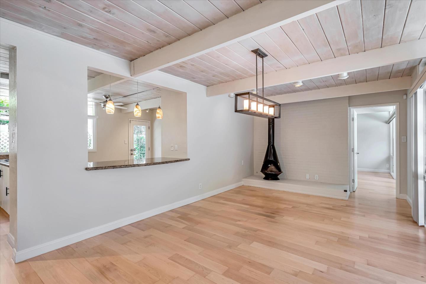 Detail Gallery Image 22 of 57 For 3112 Sunset Ter, San Mateo,  CA 94403 - 4 Beds | 2 Baths
