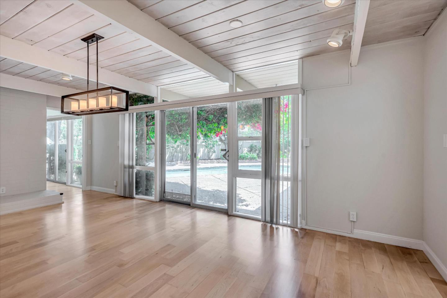 Detail Gallery Image 23 of 57 For 3112 Sunset Ter, San Mateo,  CA 94403 - 4 Beds | 2 Baths