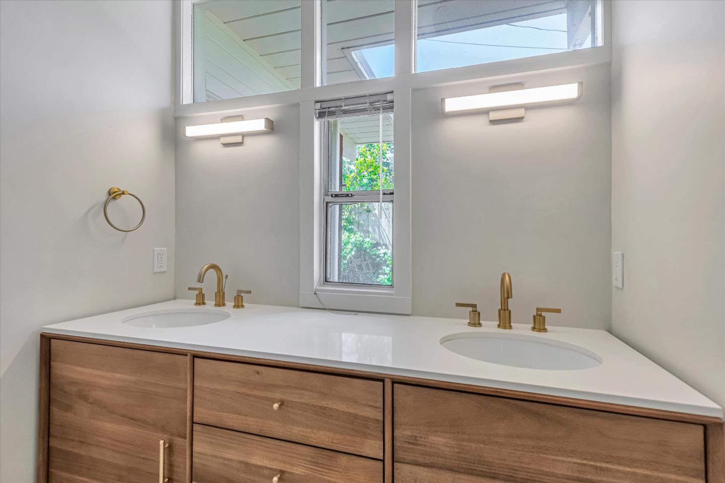 Detail Gallery Image 32 of 57 For 3112 Sunset Ter, San Mateo,  CA 94403 - 4 Beds | 2 Baths
