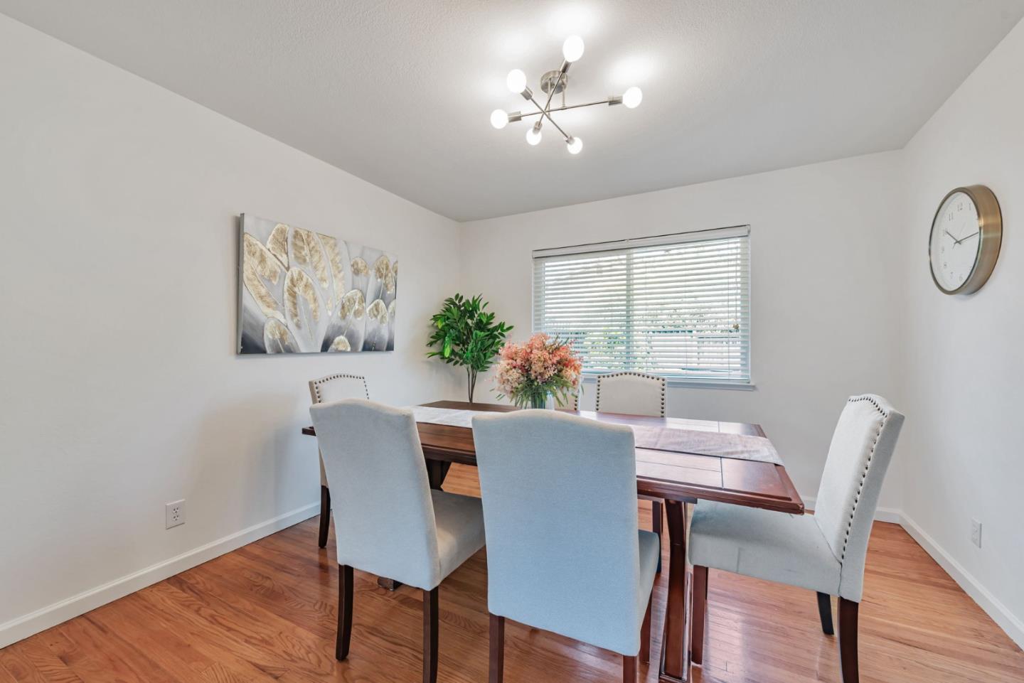 Detail Gallery Image 6 of 29 For 5847 Ettersberg Dr, San Jose,  CA 95123 - 4 Beds | 2/1 Baths
