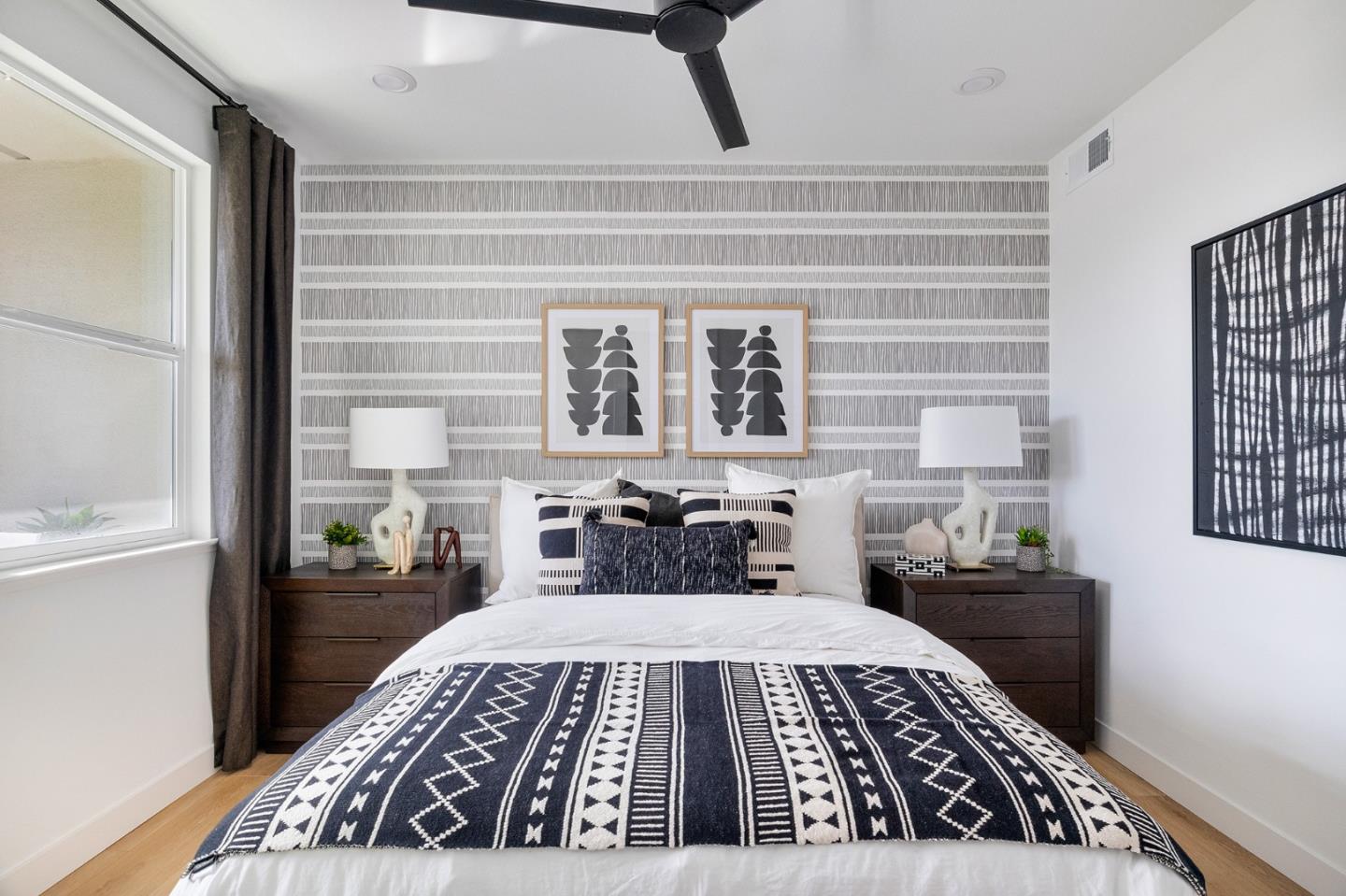 Detail Gallery Image 10 of 26 For 1301 Barbet Circle #3,  Sunnyvale,  CA 94087 - 3 Beds | 3 Baths