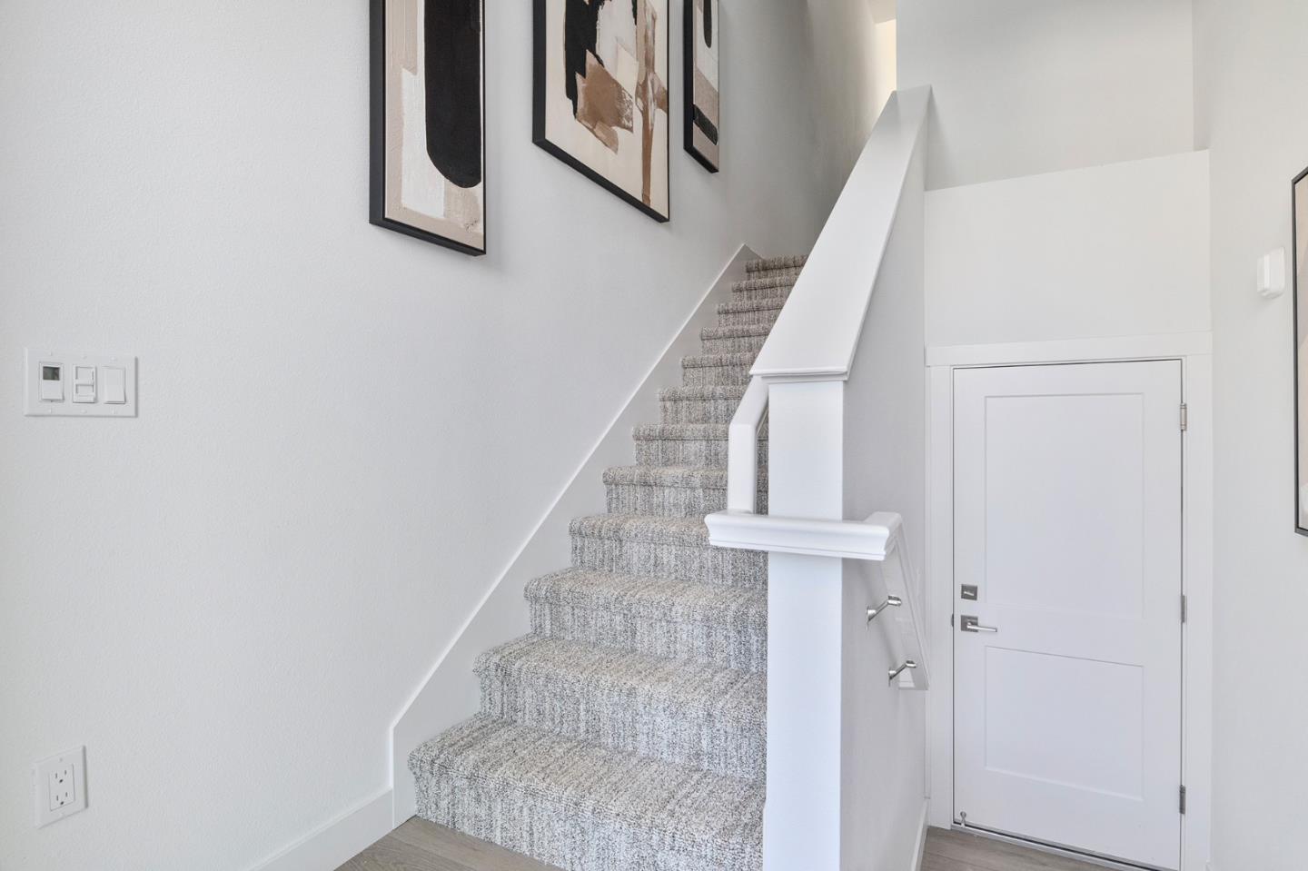 Detail Gallery Image 16 of 26 For 1301 Barbet Circle #3,  Sunnyvale,  CA 94087 - 3 Beds | 3 Baths