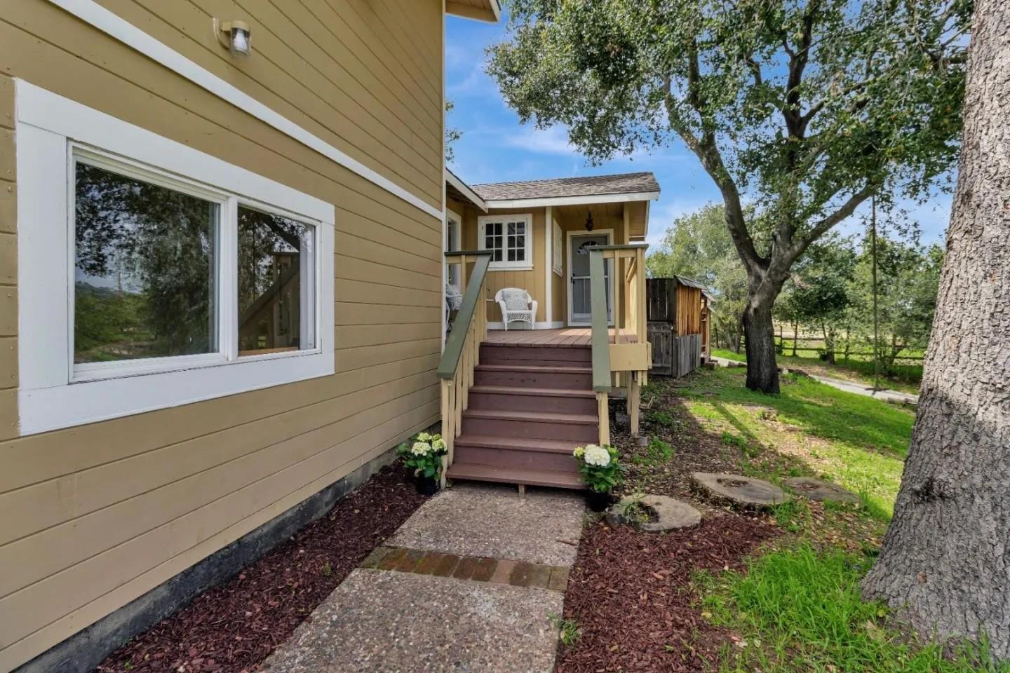 Detail Gallery Image 18 of 36 For 20081 Almaden Rd, San Jose,  CA 95120 - 3 Beds | 2 Baths