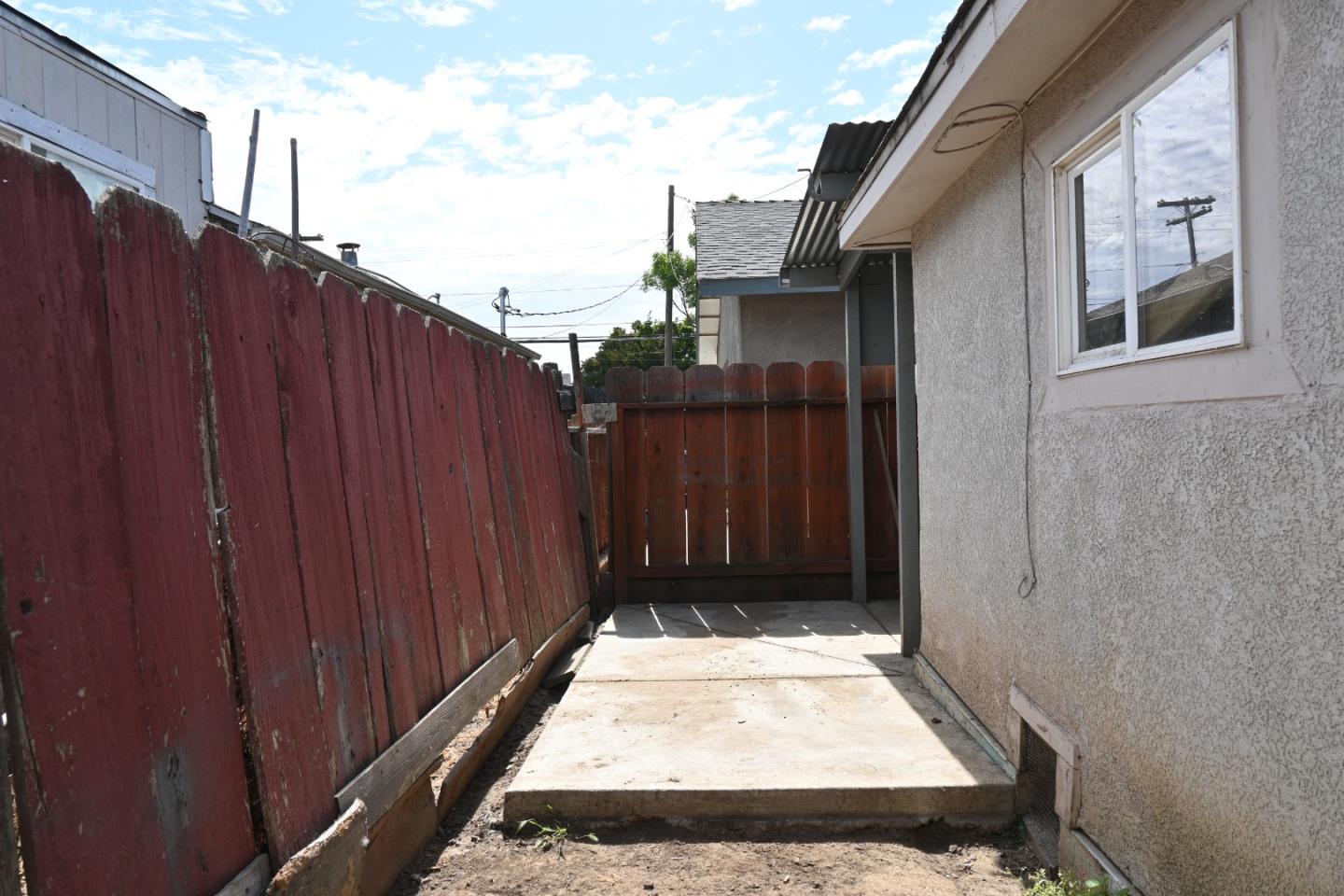 Detail Gallery Image 24 of 24 For 503 R St, Merced,  CA 95341 - 3 Beds | 1 Baths