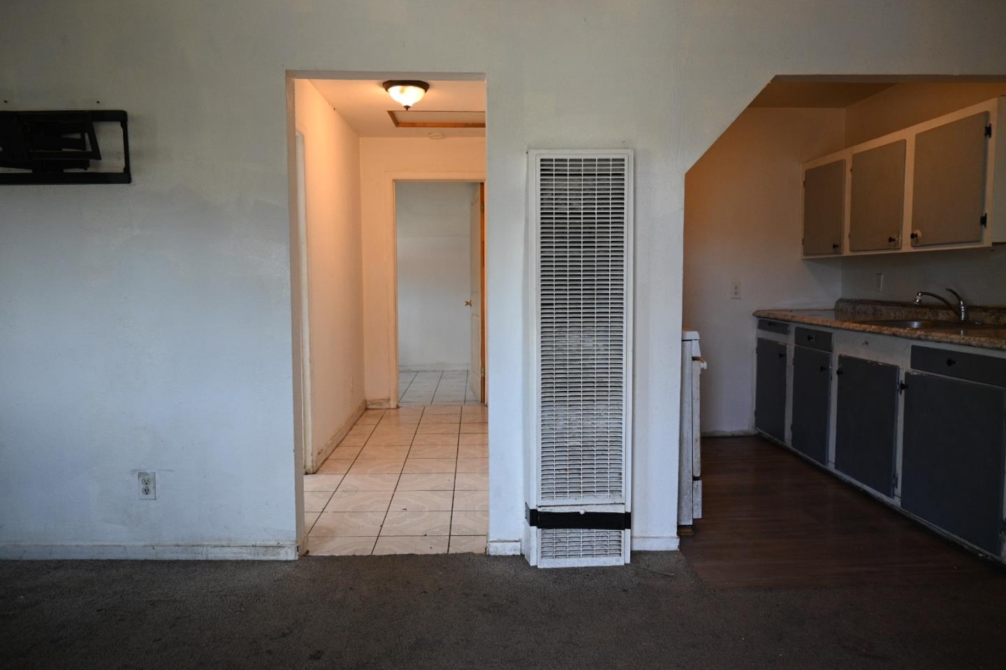 Detail Gallery Image 5 of 24 For 503 R St, Merced,  CA 95341 - 3 Beds | 1 Baths