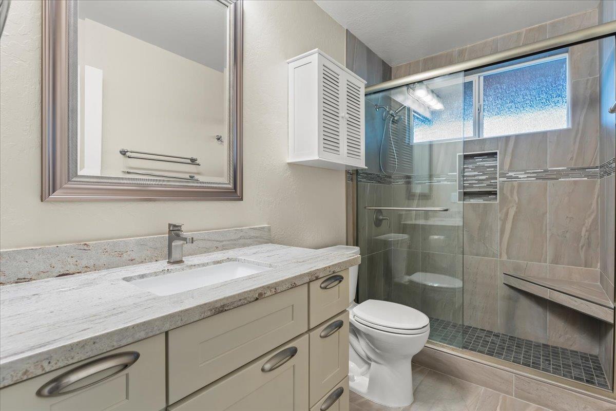 Detail Gallery Image 27 of 30 For 175 Rabbits Run Rd, Santa Cruz,  CA 95060 - 5 Beds | 3 Baths