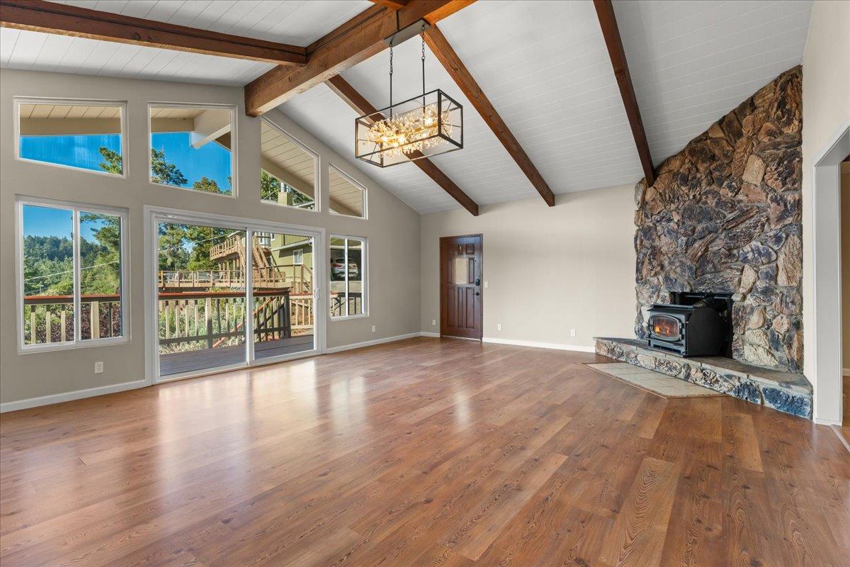 Detail Gallery Image 8 of 30 For 175 Rabbits Run Rd, Santa Cruz,  CA 95060 - 5 Beds | 3 Baths
