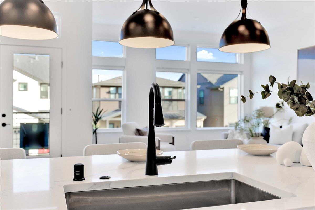 Detail Gallery Image 27 of 66 For 210 Waters Park Cir #204,  San Mateo,  CA 94403 - 3 Beds | 2 Baths
