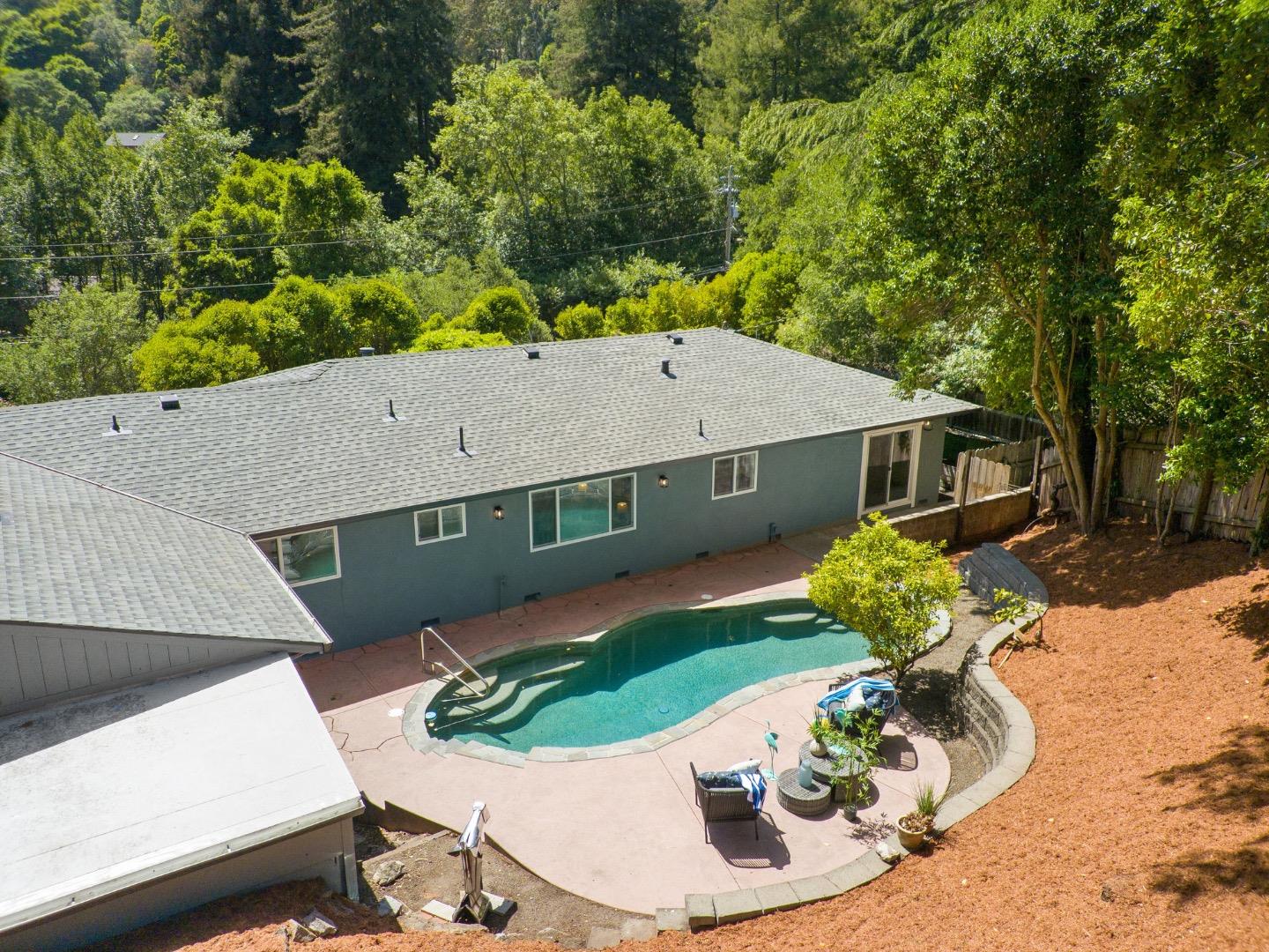 Detail Gallery Image 41 of 63 For 390 Glen Canyon Rd, Santa Cruz,  CA 95060 - 4 Beds | 3 Baths