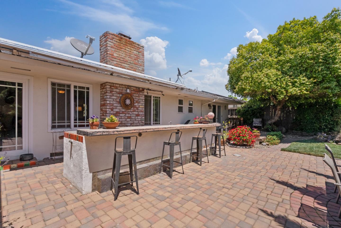 Detail Gallery Image 39 of 52 For 1111 Westward Dr, Hollister,  CA 95023 - 3 Beds | 2 Baths