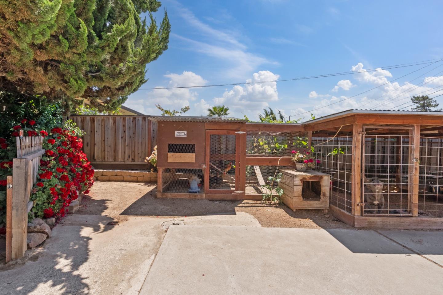 Detail Gallery Image 47 of 52 For 1111 Westward Dr, Hollister,  CA 95023 - 3 Beds | 2 Baths