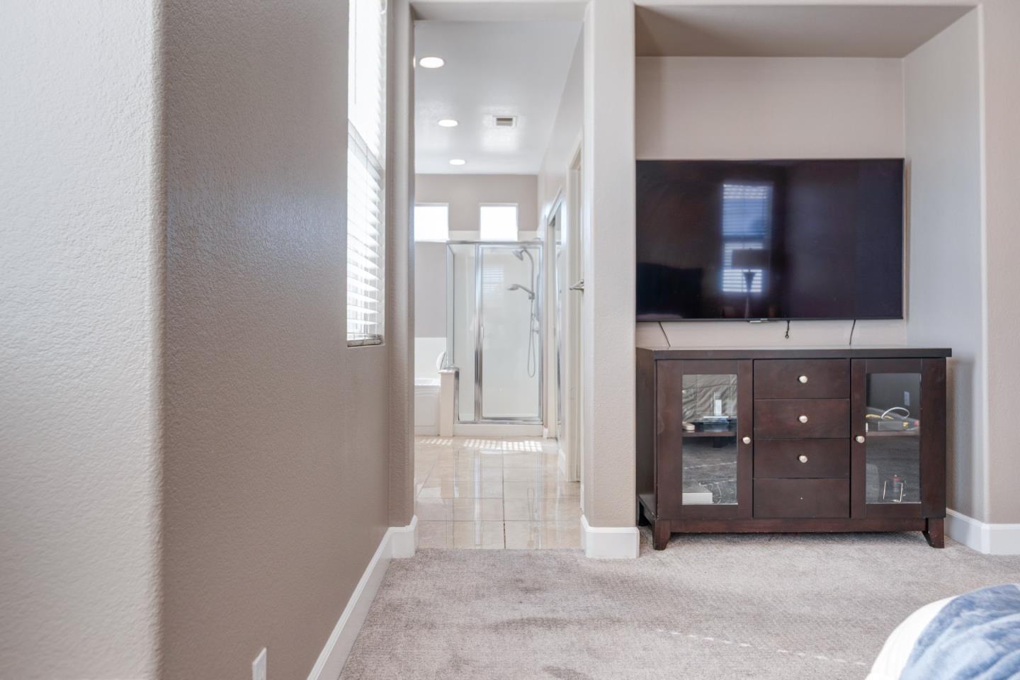 Detail Gallery Image 16 of 41 For 3035 Canoas Villa Ct, San Jose,  CA 95136 - 4 Beds | 3 Baths