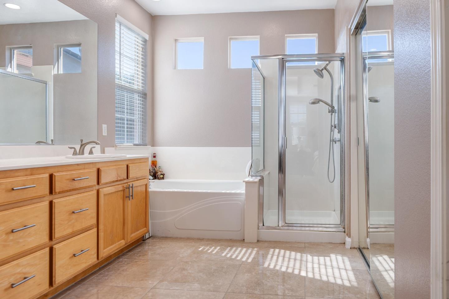 Detail Gallery Image 17 of 41 For 3035 Canoas Villa Ct, San Jose,  CA 95136 - 4 Beds | 3 Baths