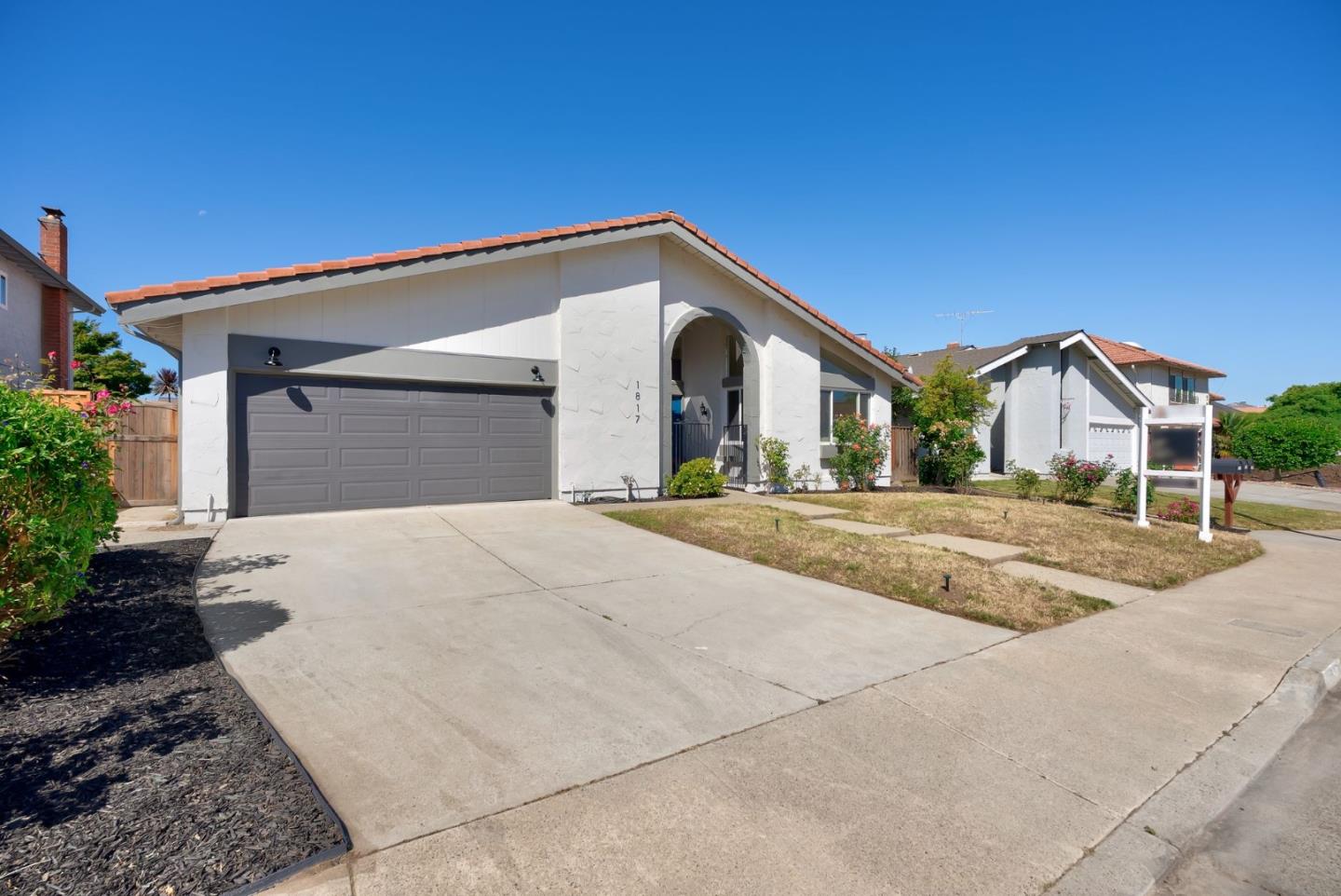 Detail Gallery Image 2 of 45 For 1817 Trudean Way, San Jose,  CA 95132 - 4 Beds | 2 Baths