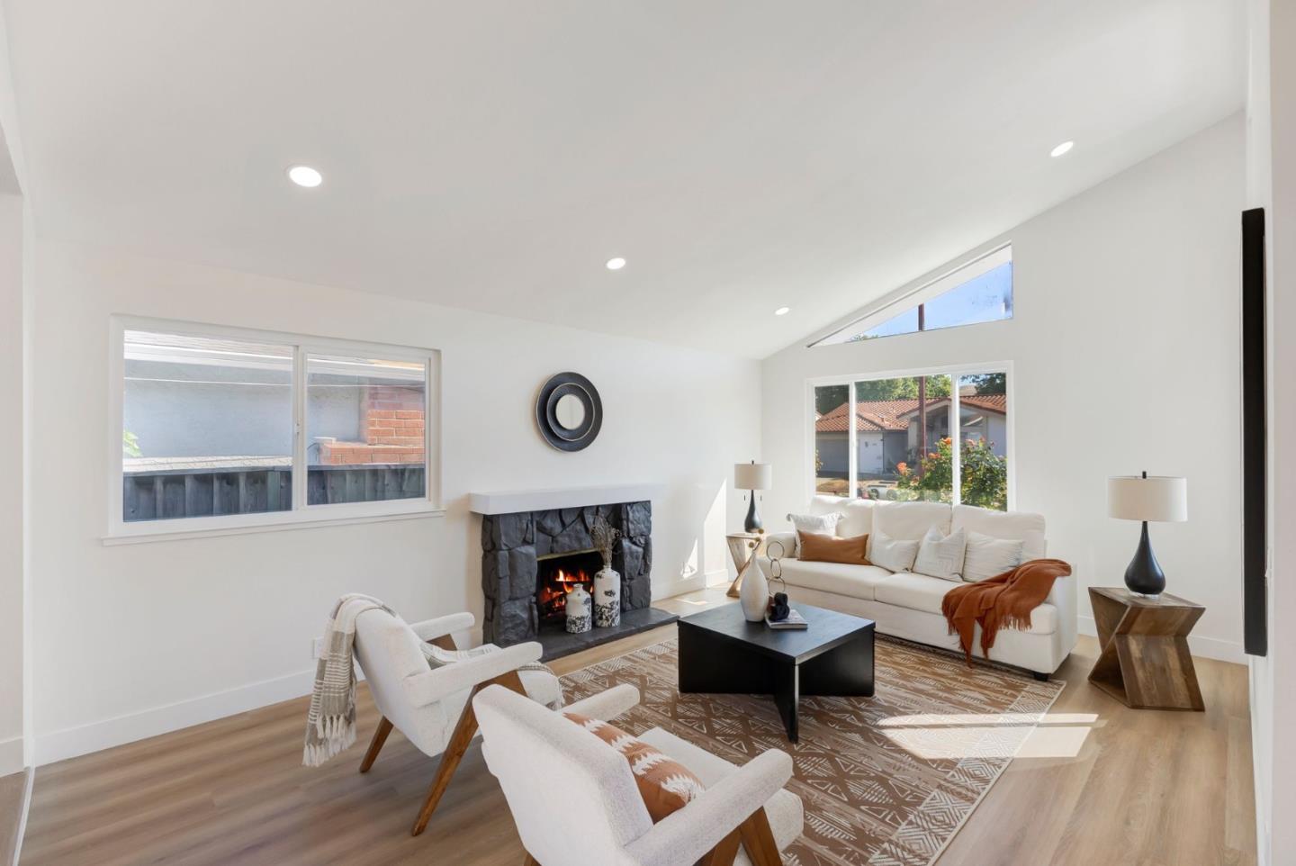 Detail Gallery Image 7 of 45 For 1817 Trudean Way, San Jose,  CA 95132 - 4 Beds | 2 Baths