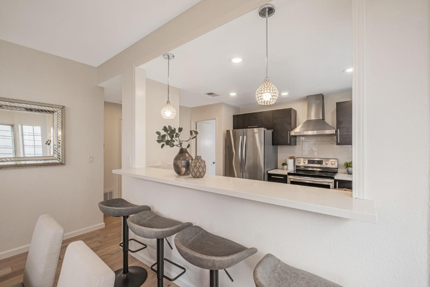 Detail Gallery Image 9 of 37 For 39725 Potrero Dr, Newark,  CA 94560 - 2 Beds | 2 Baths