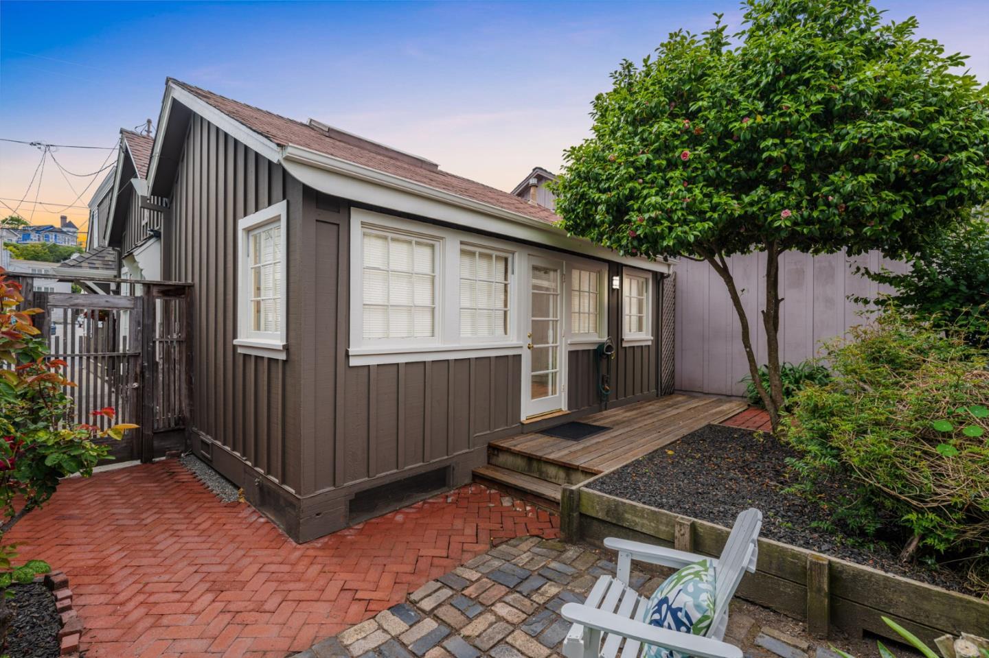 Detail Gallery Image 2 of 44 For 219 San Jose Ave, Capitola,  CA 95010 - – Beds | – Baths