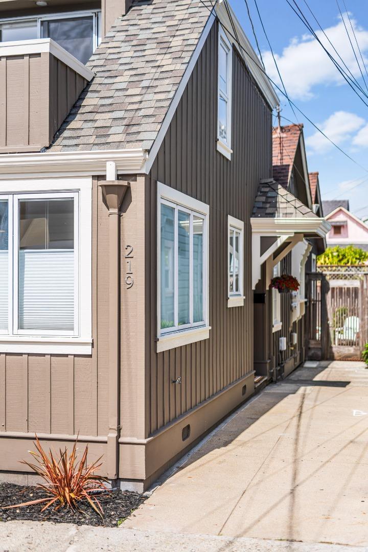 Detail Gallery Image 27 of 44 For 219 San Jose Ave, Capitola,  CA 95010 - – Beds | – Baths