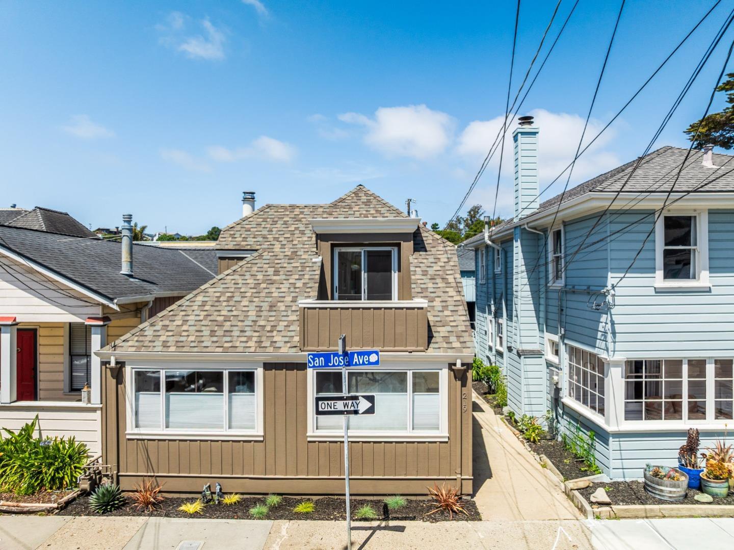 Detail Gallery Image 37 of 44 For 219 San Jose Ave, Capitola,  CA 95010 - – Beds | – Baths