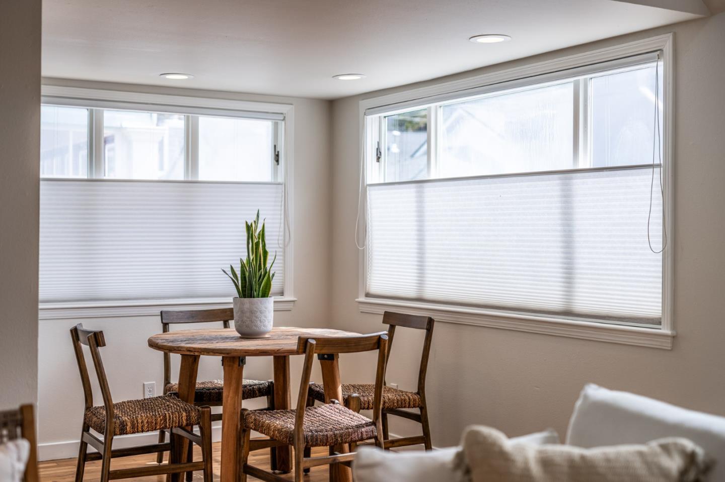 Detail Gallery Image 7 of 44 For 219 San Jose Ave, Capitola,  CA 95010 - – Beds | – Baths