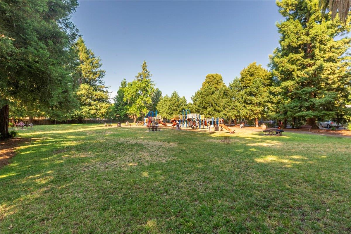 Detail Gallery Image 23 of 23 For 1403 Hudson St, Redwood City,  CA 94061 - 3 Beds | 2 Baths