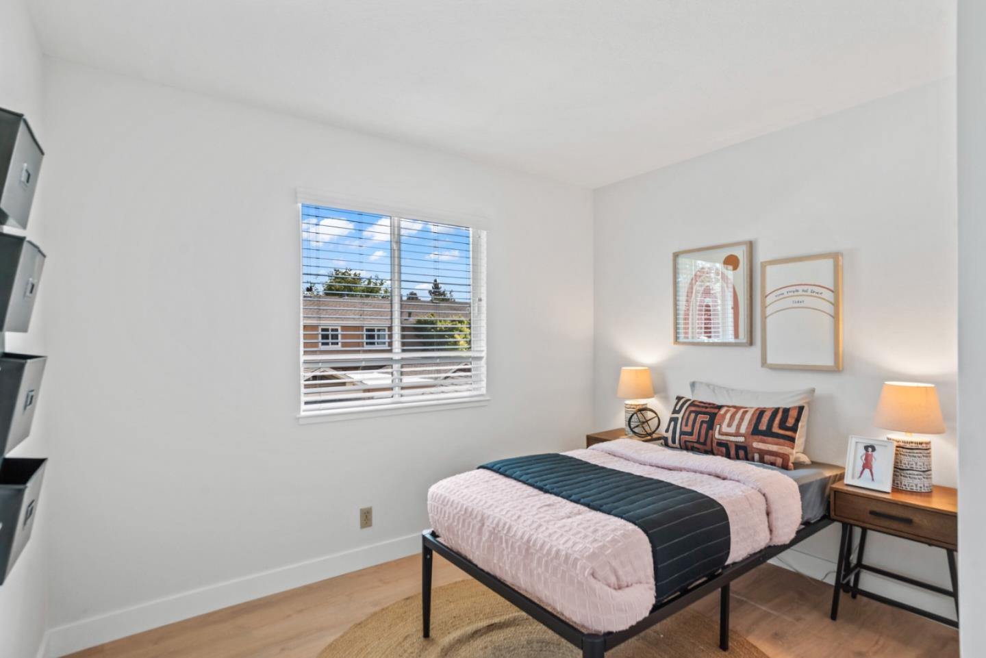 Detail Gallery Image 26 of 39 For 26 Saw Mill Ct, Mountain View,  CA 94043 - 3 Beds | 2/1 Baths