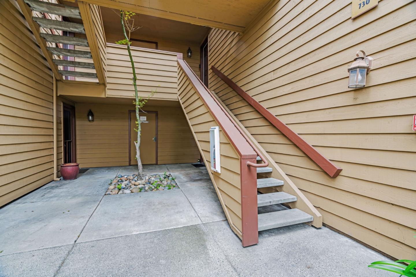 Detail Gallery Image 39 of 41 For 734 Teatree Ct, San Jose,  CA 95128 - 2 Beds | 2 Baths