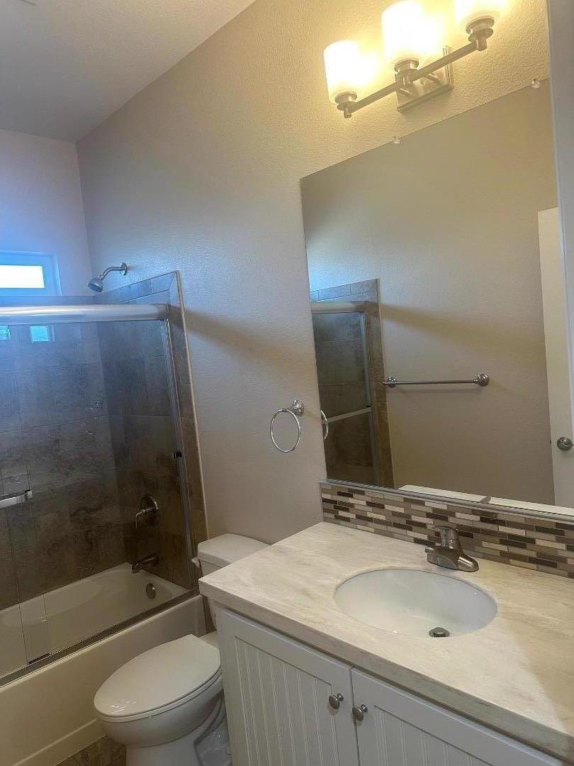 Detail Gallery Image 8 of 23 For 3300 Narvaez Ave #175,  San Jose,  CA 95136 - 3 Beds | 2 Baths