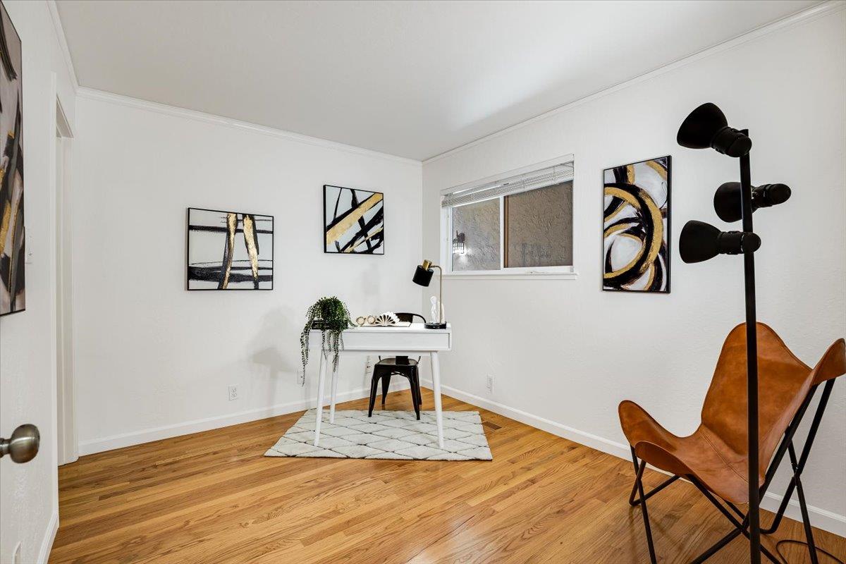 Detail Gallery Image 11 of 27 For 569 Manet Ter, Sunnyvale,  CA 94087 - 3 Beds | 2/1 Baths