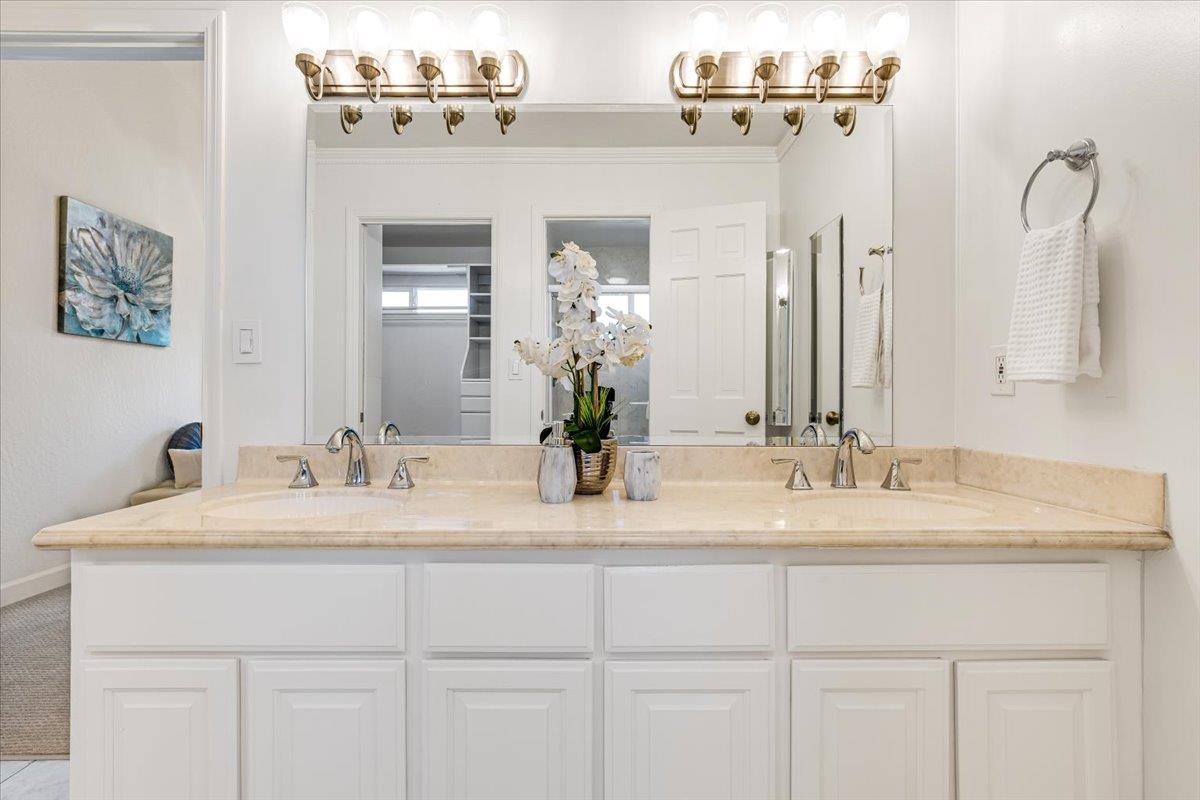 Detail Gallery Image 16 of 27 For 569 Manet Ter, Sunnyvale,  CA 94087 - 3 Beds | 2/1 Baths