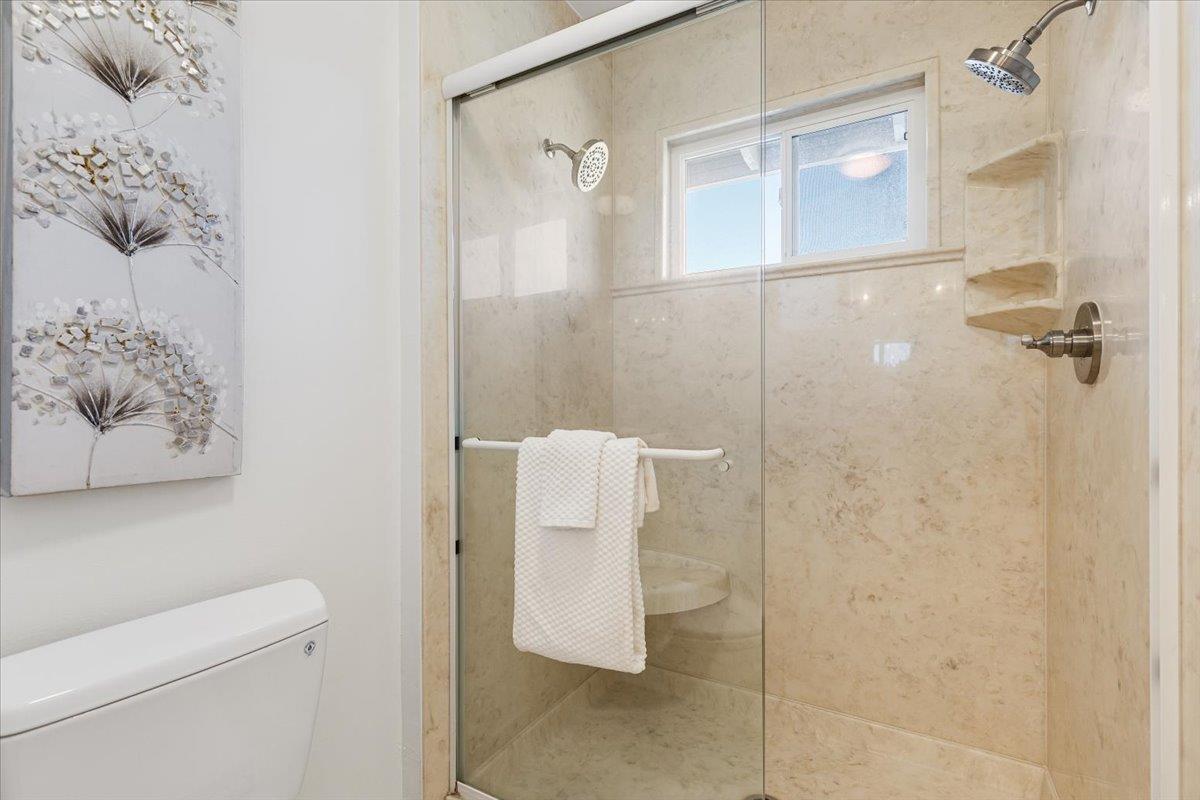 Detail Gallery Image 17 of 27 For 569 Manet Ter, Sunnyvale,  CA 94087 - 3 Beds | 2/1 Baths