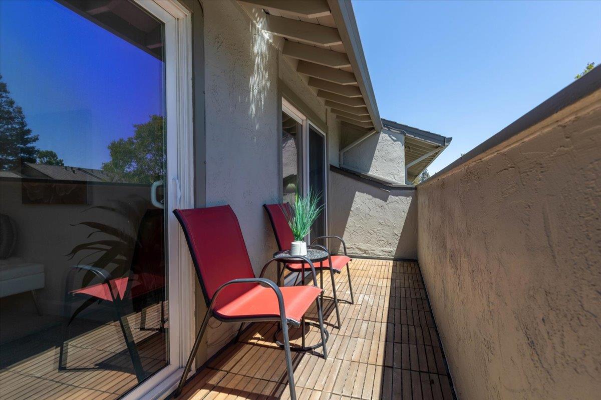 Detail Gallery Image 21 of 27 For 569 Manet Ter, Sunnyvale,  CA 94087 - 3 Beds | 2/1 Baths