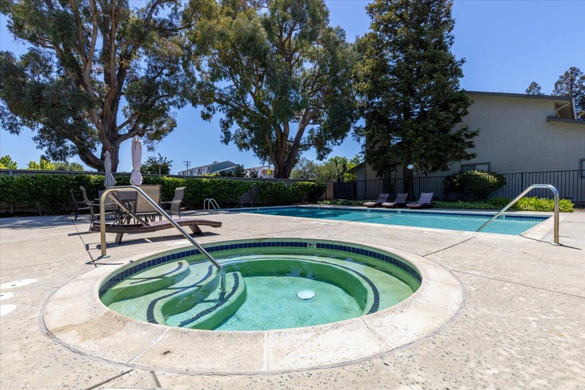 Detail Gallery Image 27 of 27 For 569 Manet Ter, Sunnyvale,  CA 94087 - 3 Beds | 2/1 Baths
