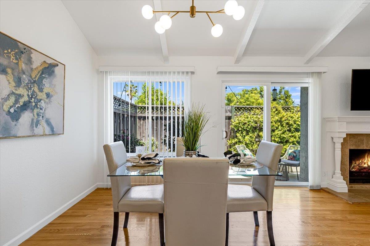 Detail Gallery Image 8 of 27 For 569 Manet Ter, Sunnyvale,  CA 94087 - 3 Beds | 2/1 Baths